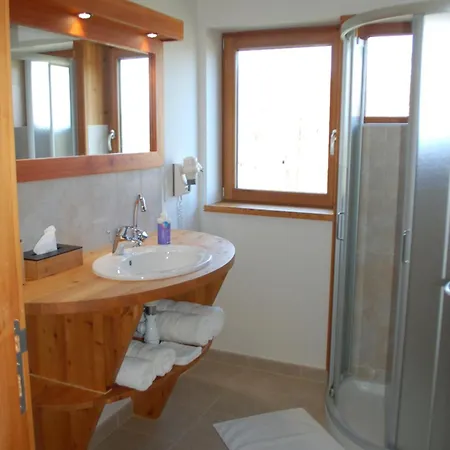 D'hotes Vallee De L'ubaye 住宿加早餐酒店 3*